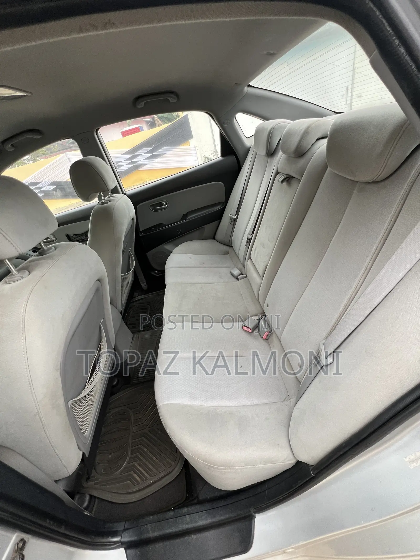 Hyundai Elantra 2009 Silver