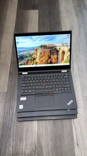 Laptop Lenovo ThinkPad x13 Yoga 8GB Intel Core i5 SSD 256GB