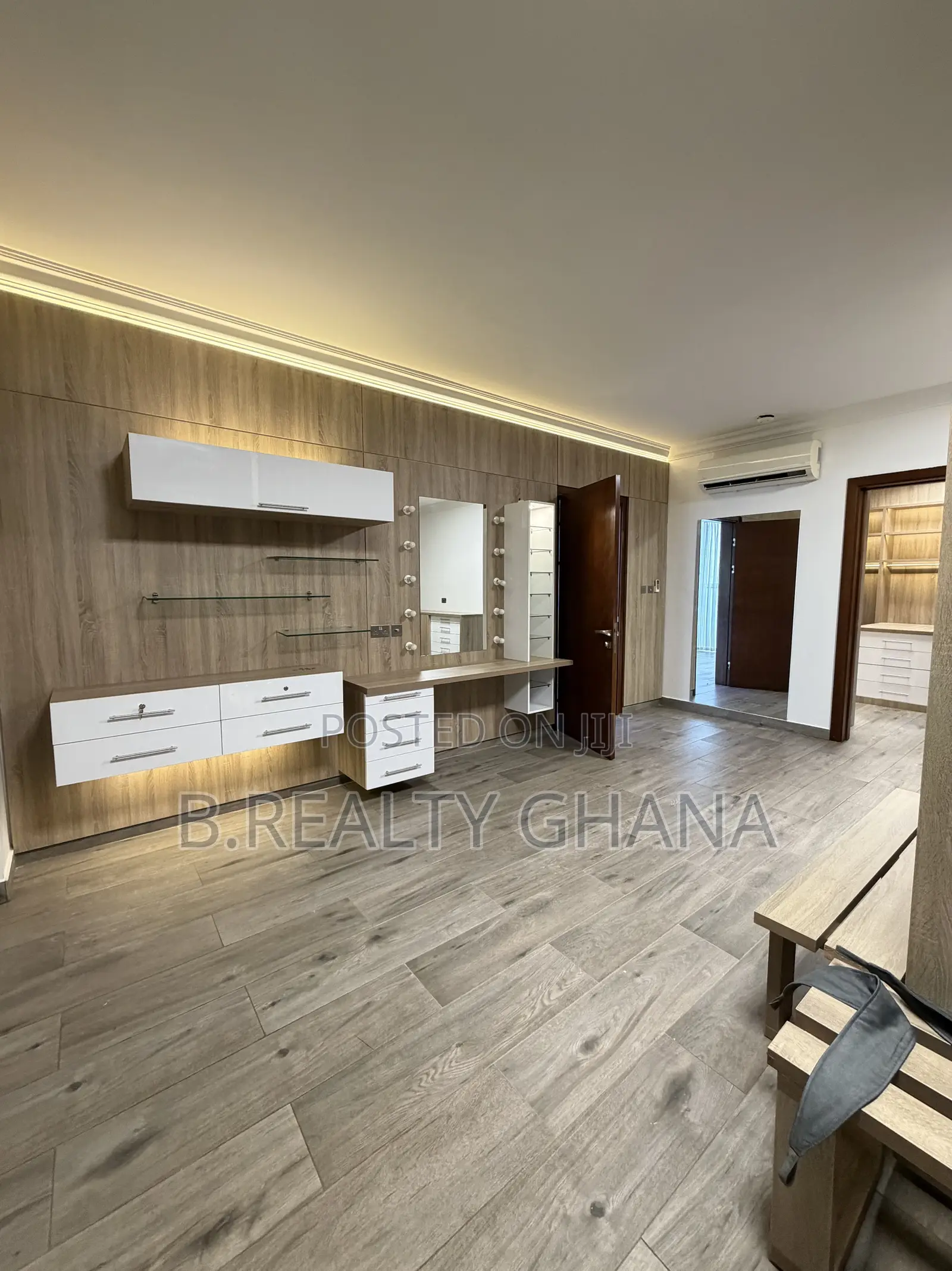4bdrm House in Airport Residential Area for sale