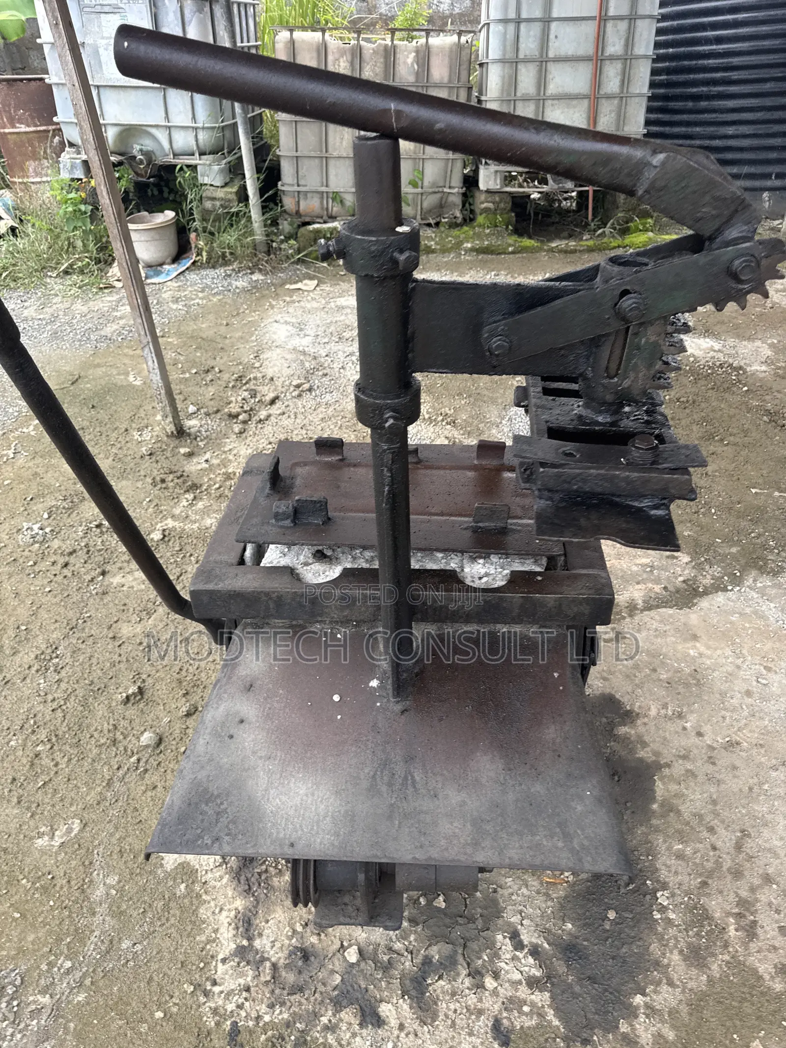 Block Moulding Machine