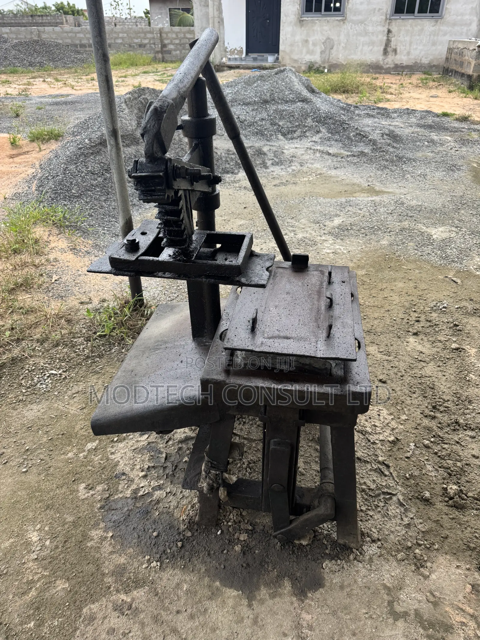 Block Moulding Machine