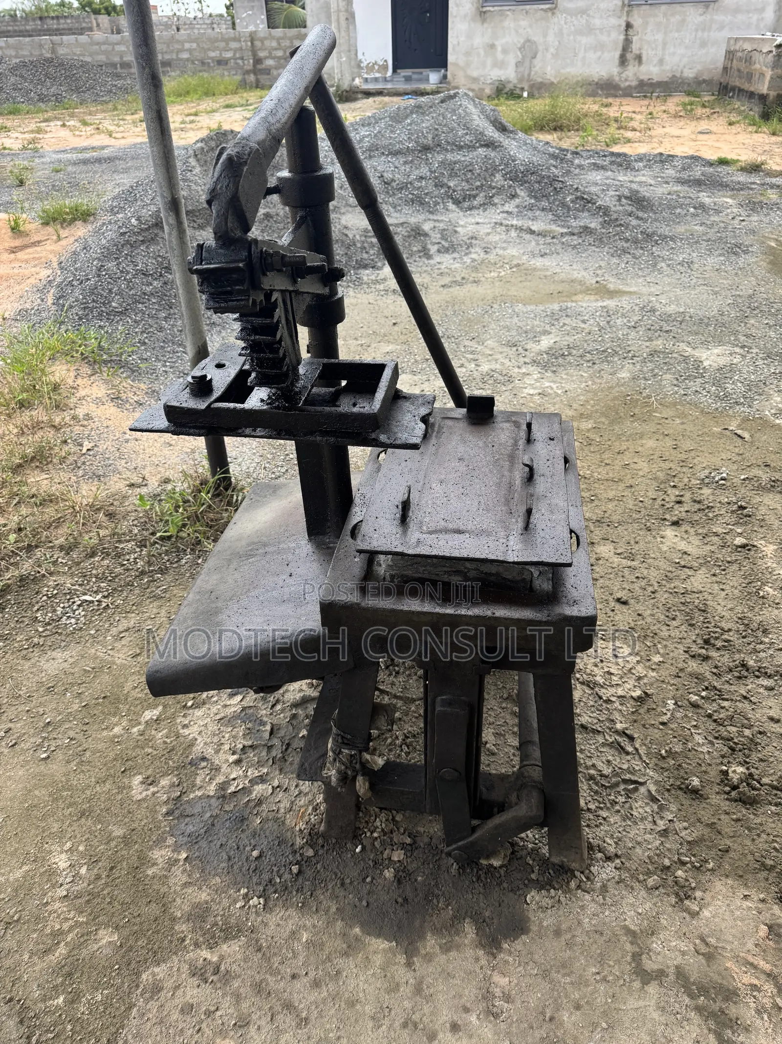 Block Moulding Machine