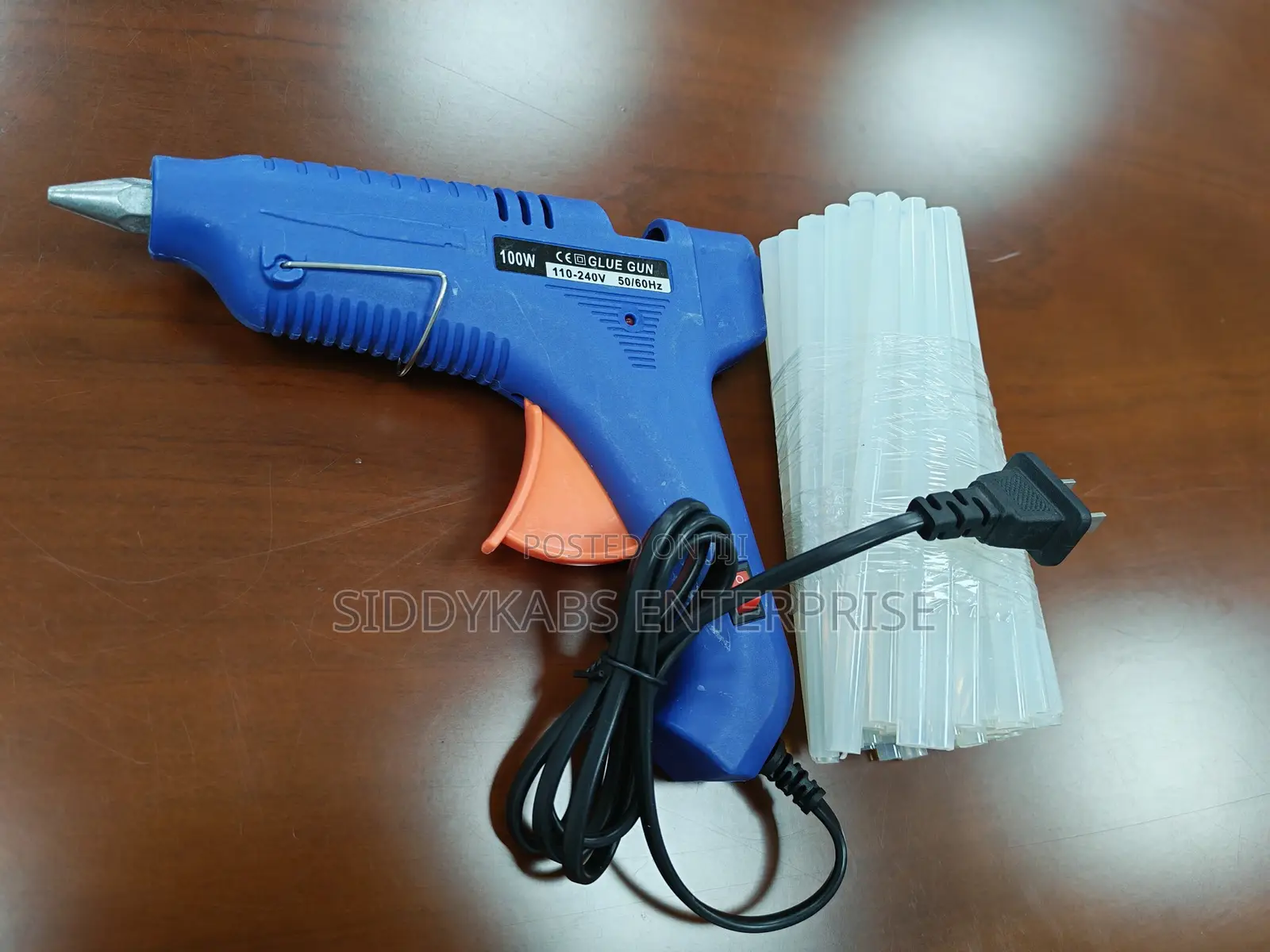Glue Gun With 10 Glue Sticks