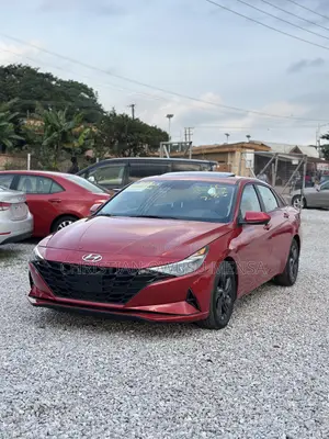 Hyundai Elantra SEL 2021 Red