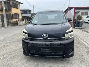 Toyota Voxy X L Edition 2WD 7-Seater 2011 Black