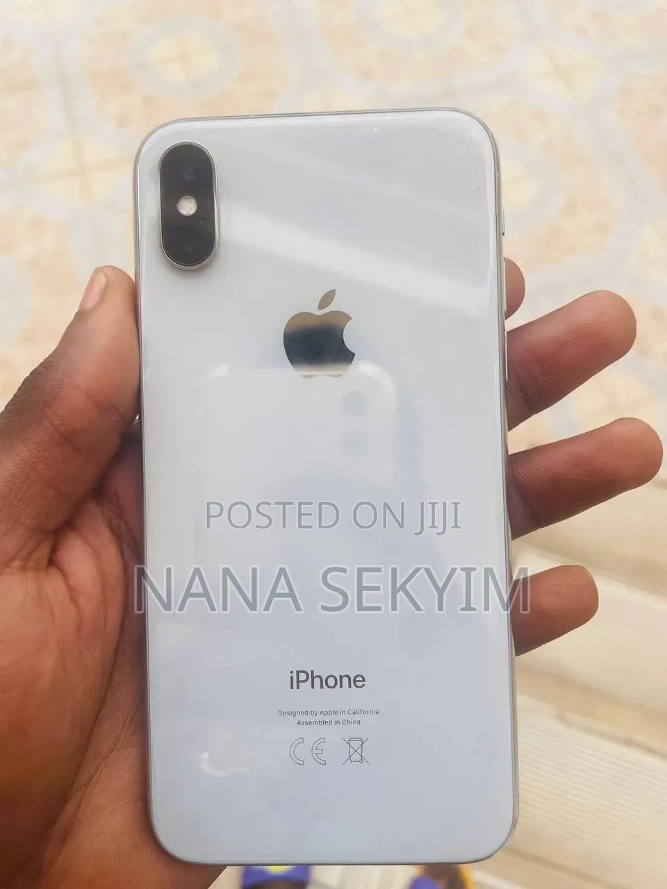 Apple iPhone X 64 GB White
