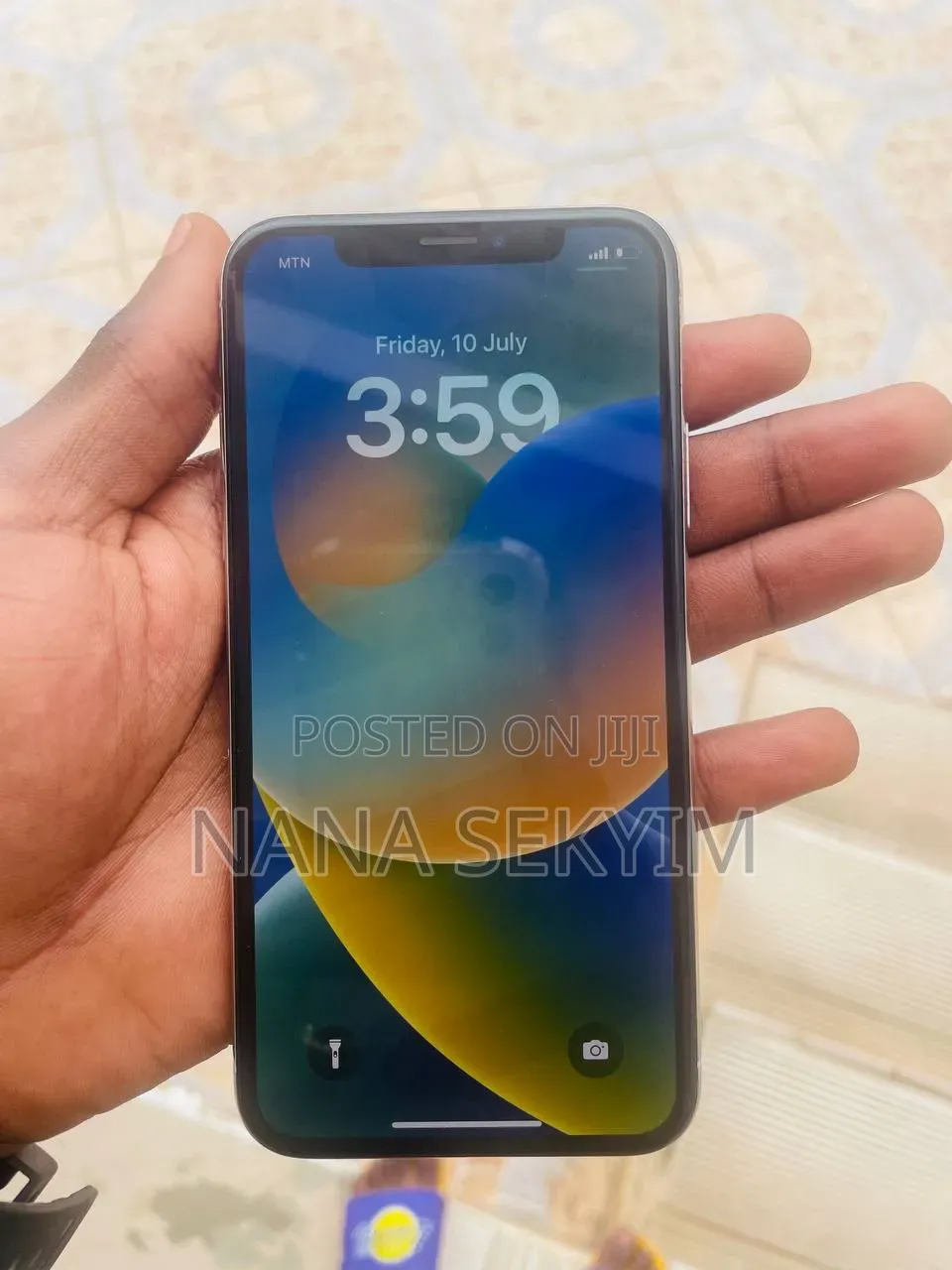 Apple iPhone X 64 GB White