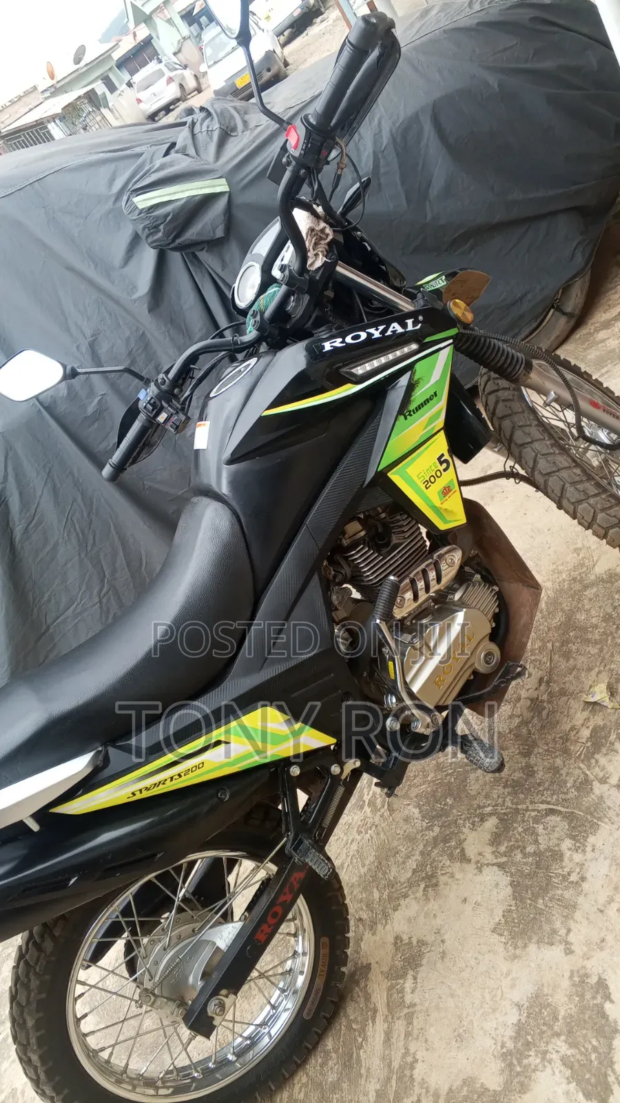 New Royal Motorcycle 2005 Black