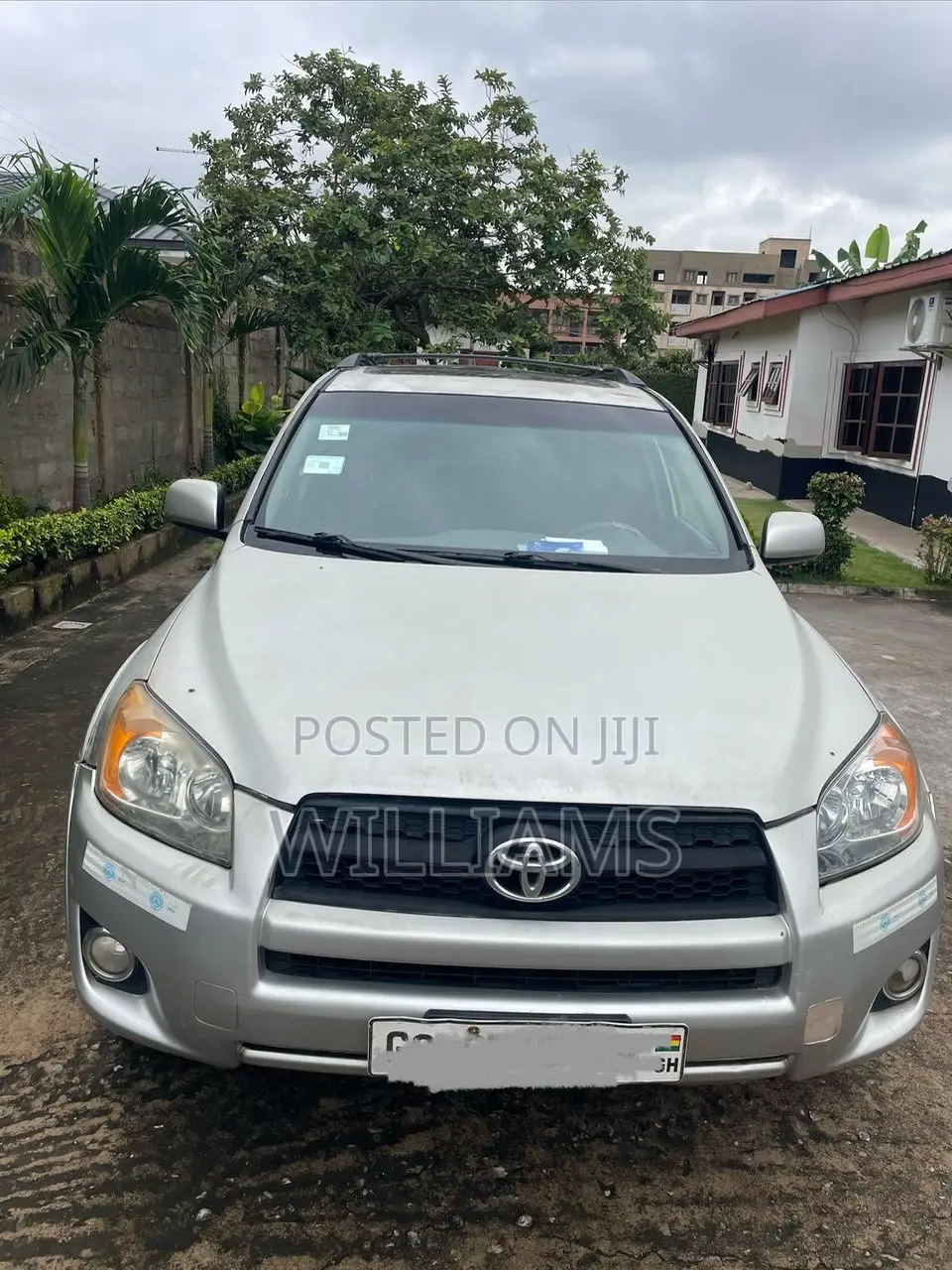 Toyota RAV4 Limited 4dr SUV AWD (2.5L 4cyl 6A) 2014 Silver