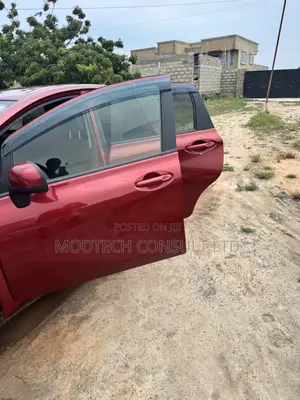 Nissan Note 1.2 Petrol 2014 Burgundy