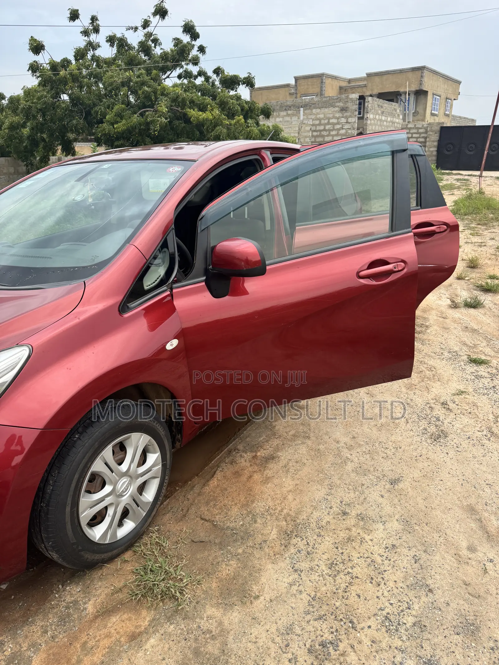 Nissan Note 1.2 Petrol 2014 Burgundy