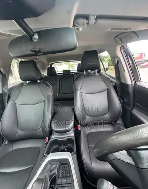 Toyota RAV4 XLE AWD 2024 Black