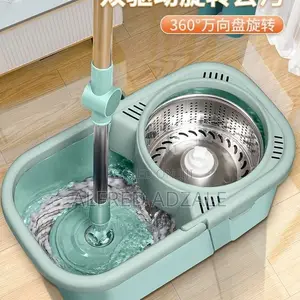 360•Spinning Mop With 6 Mopping Heads