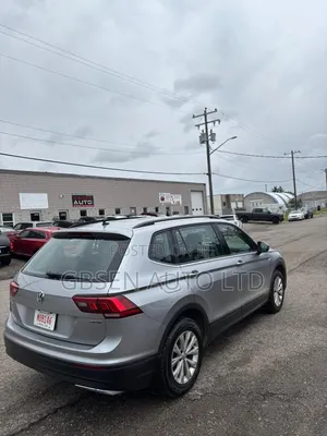Volkswagen Tiguan 2021 Gray