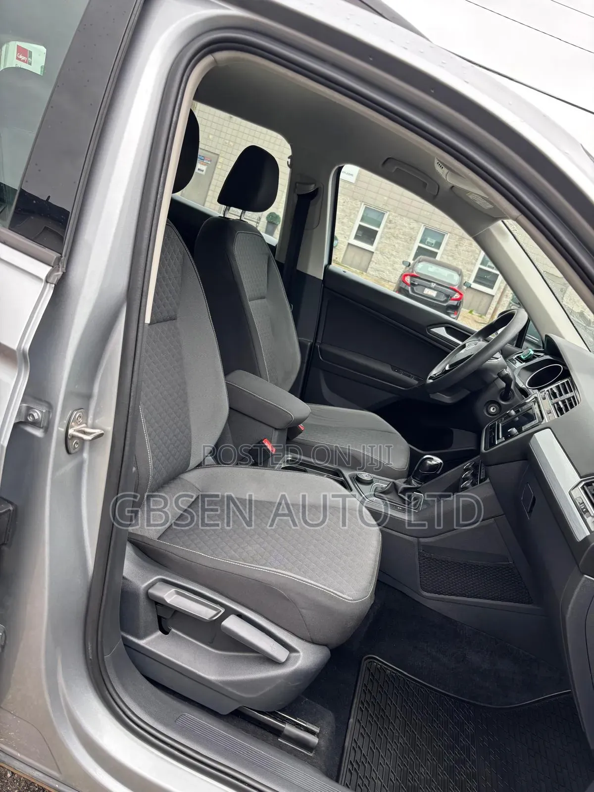 Volkswagen Tiguan 2021 Gray