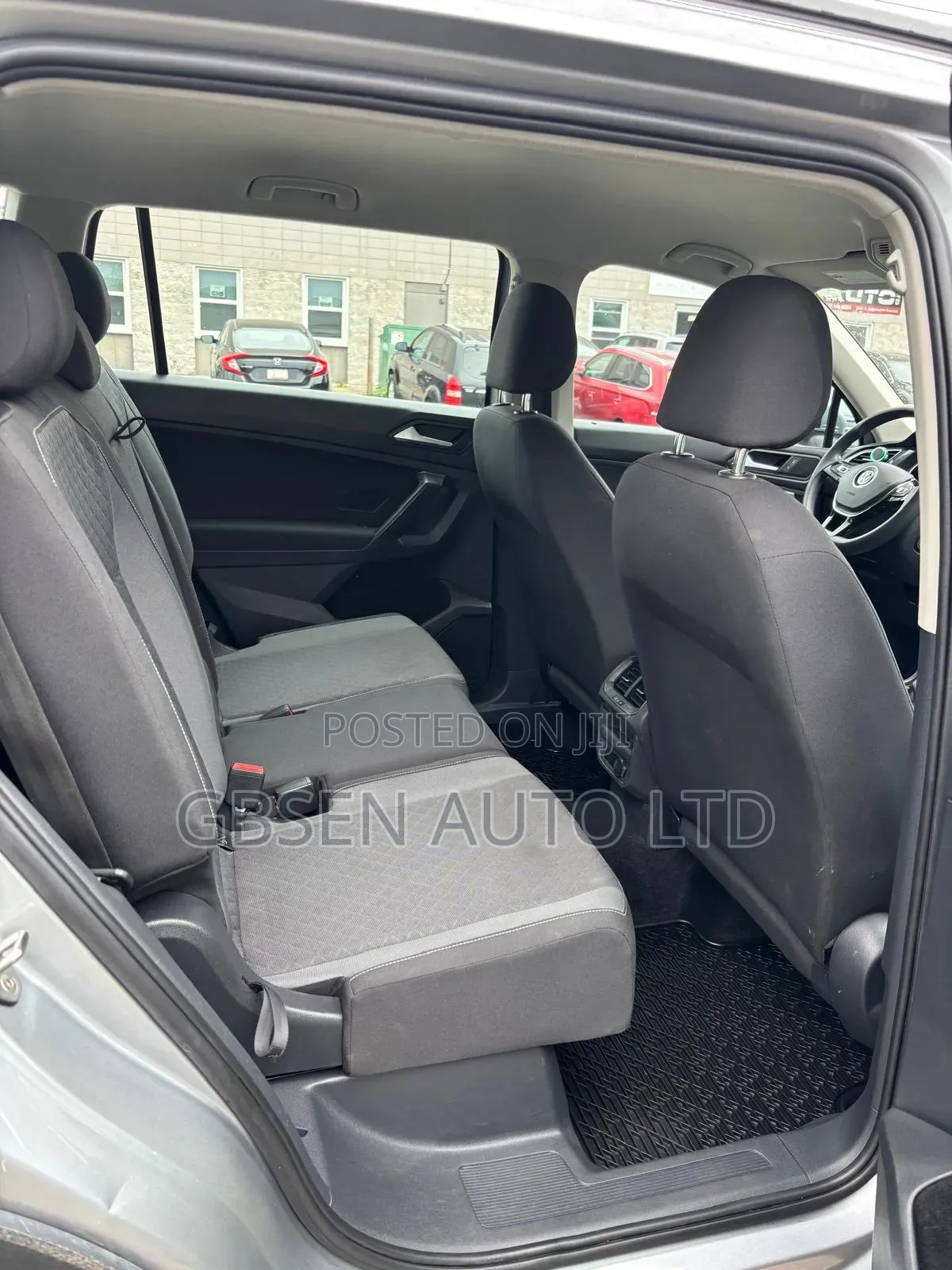 Volkswagen Tiguan 2021 Gray