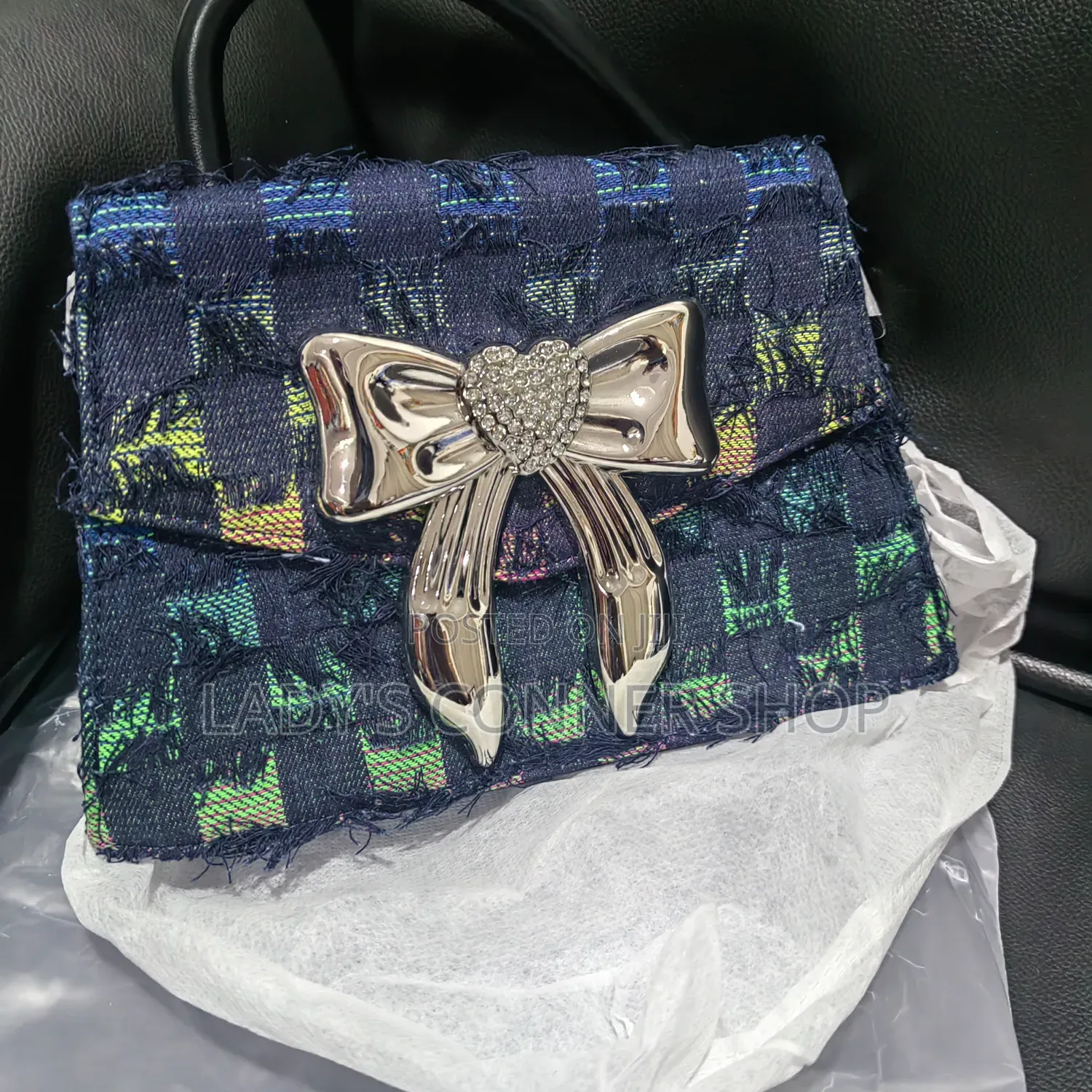 Short Hand Bag
