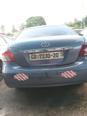 Toyota Yaris 2012 Blue