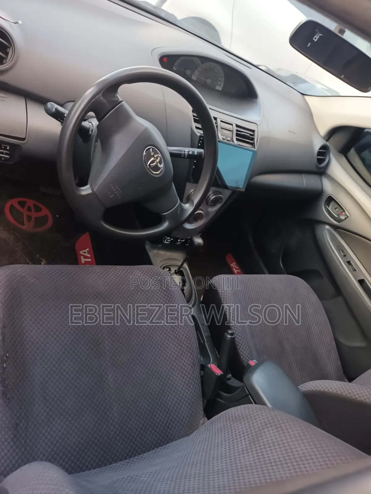 Toyota Yaris 2012 Blue
