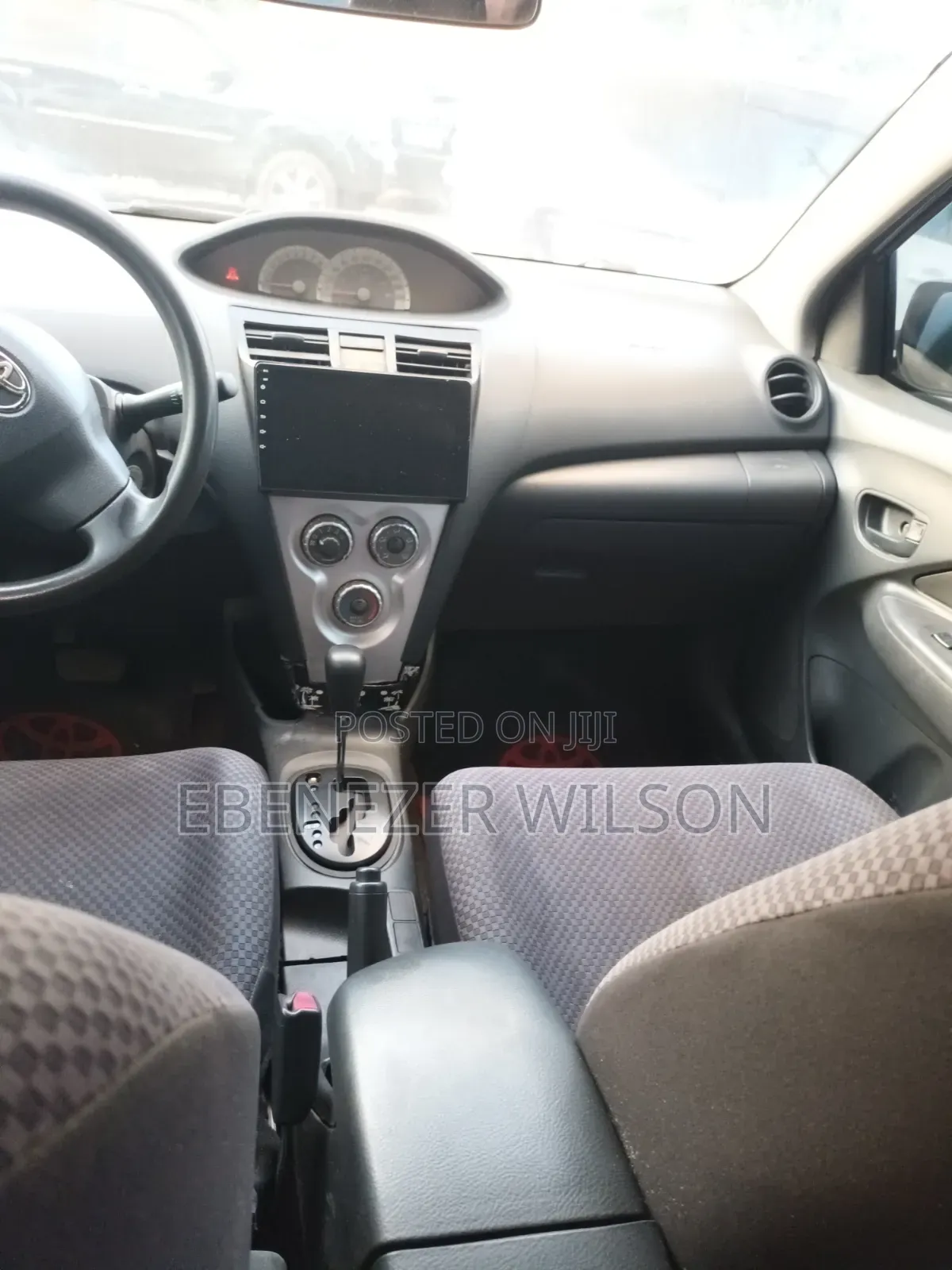 Toyota Yaris 2012 Blue