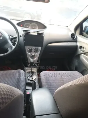 Toyota Yaris 2012 Blue