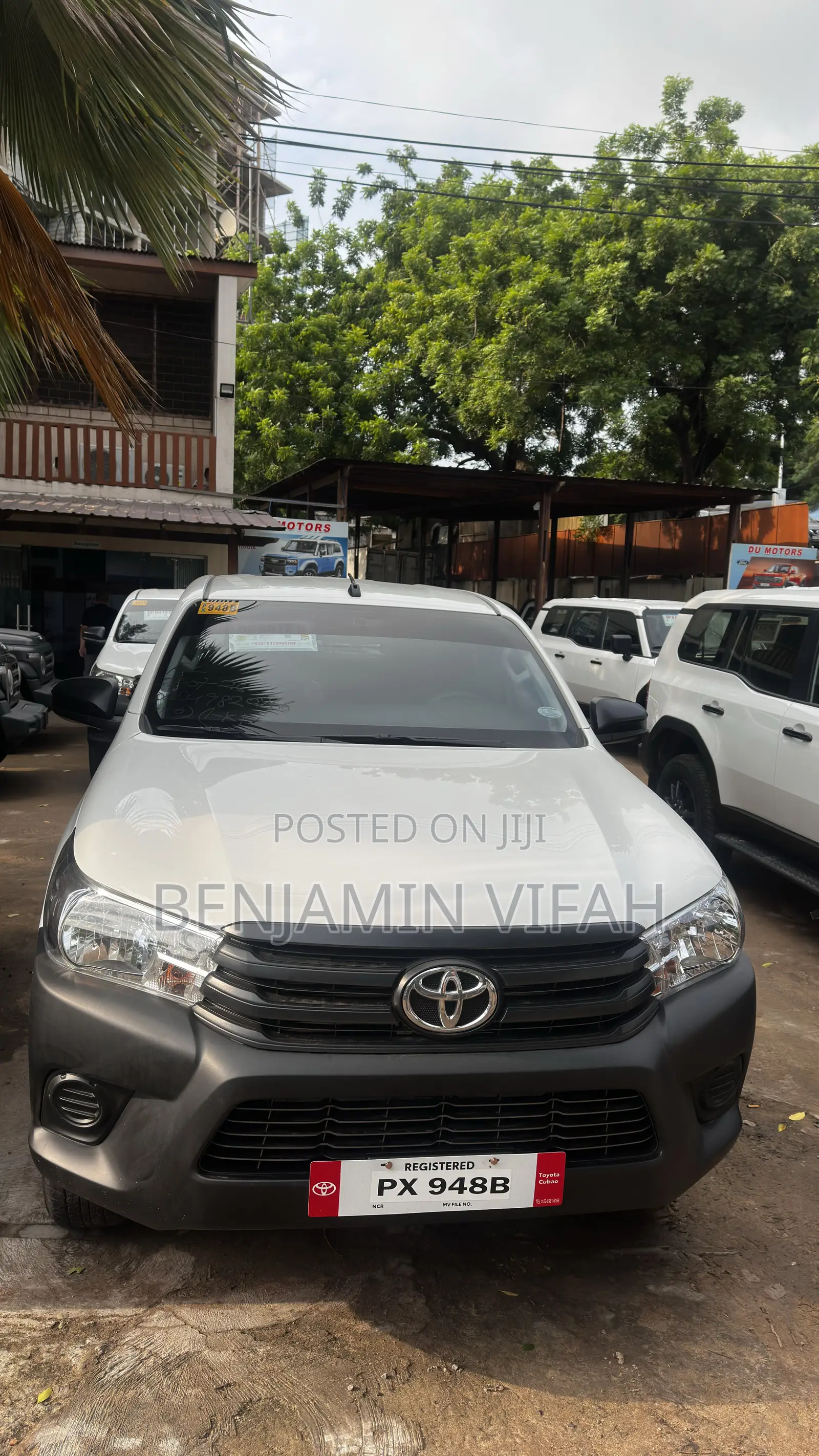 New Toyota Hilux 2025 White