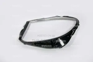 E-Class Headlight Case and Lens