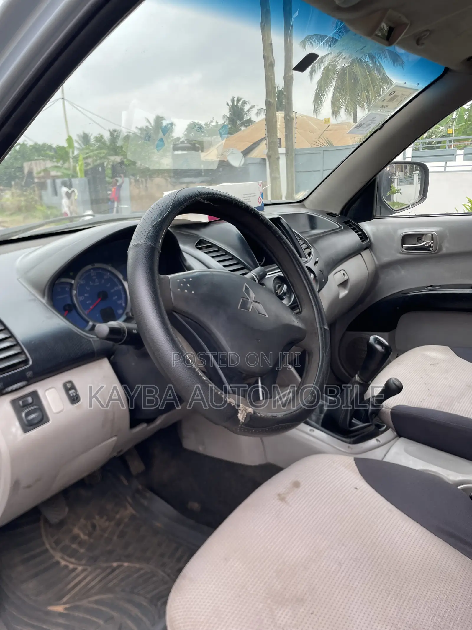 Mitsubishi L200 2009 Blue