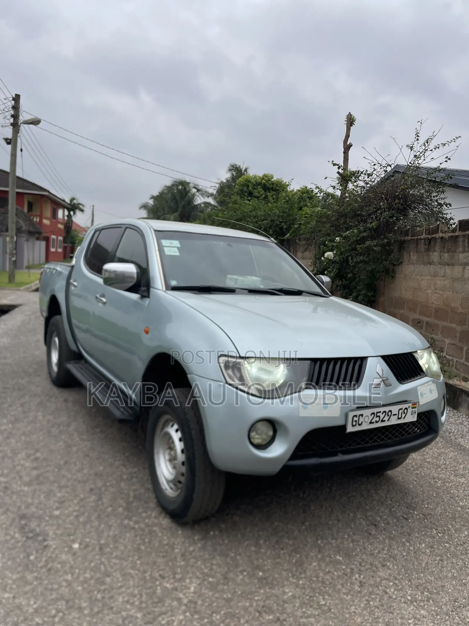 Mitsubishi L200 2009 Blue