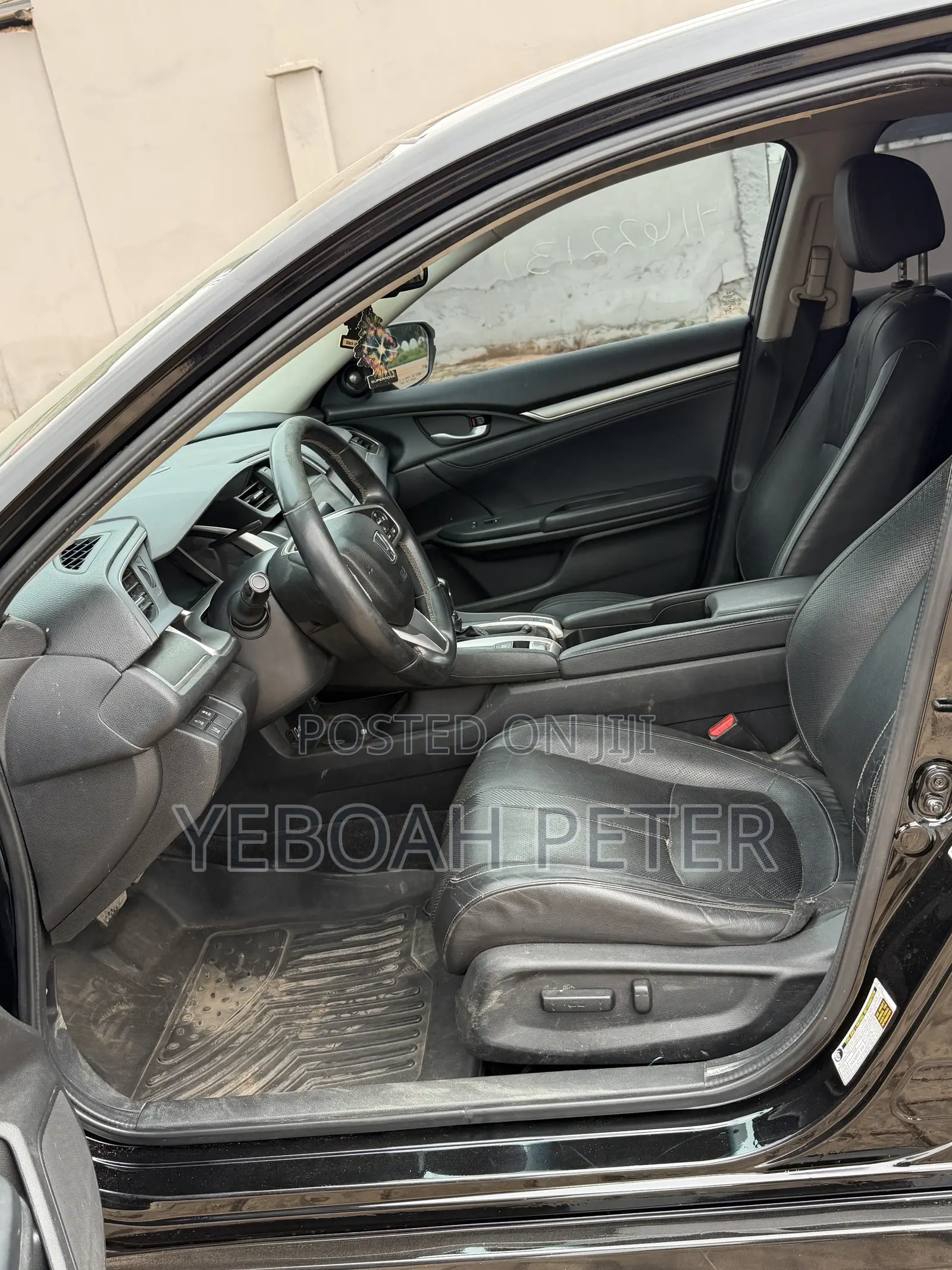Honda Civic Touring 4dr Sedan (1.5L 4cyl) 2017 Black