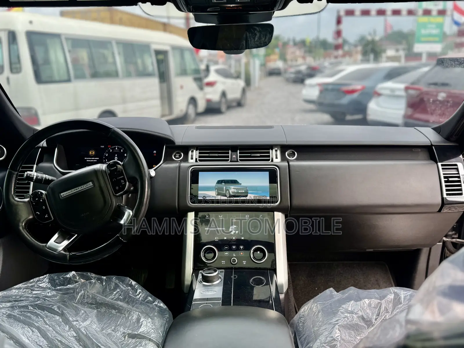 Land Rover Range Rover Vogue 2019 Black