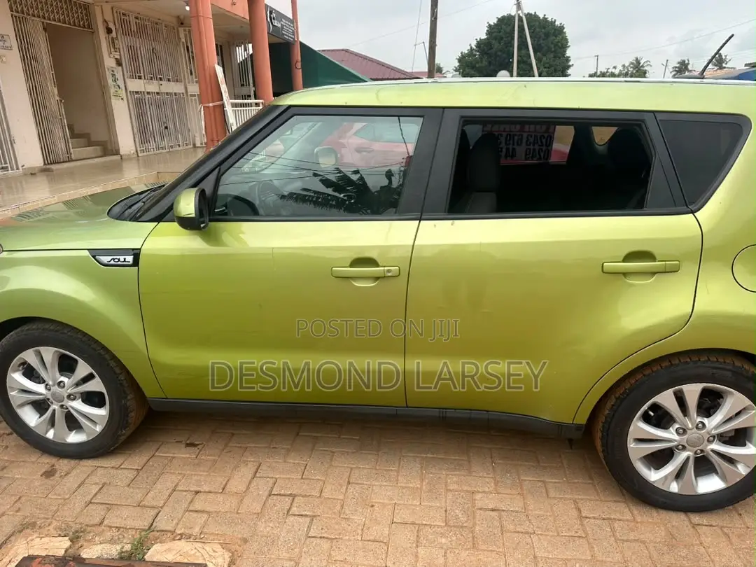 Kia Soul Hatchback 2016 Green