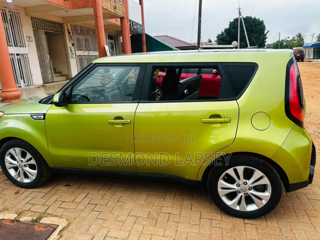 Kia Soul Hatchback 2016 Green