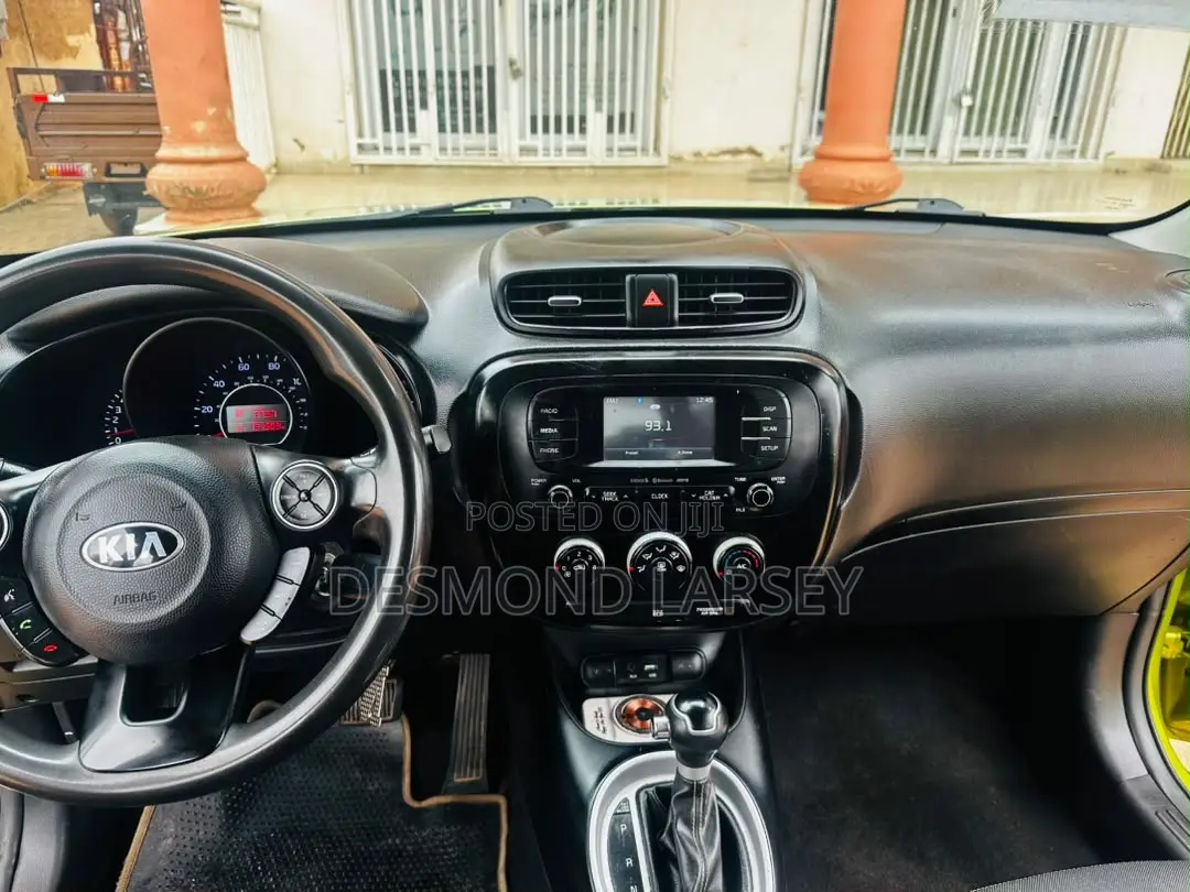 Kia Soul Hatchback 2016 Green