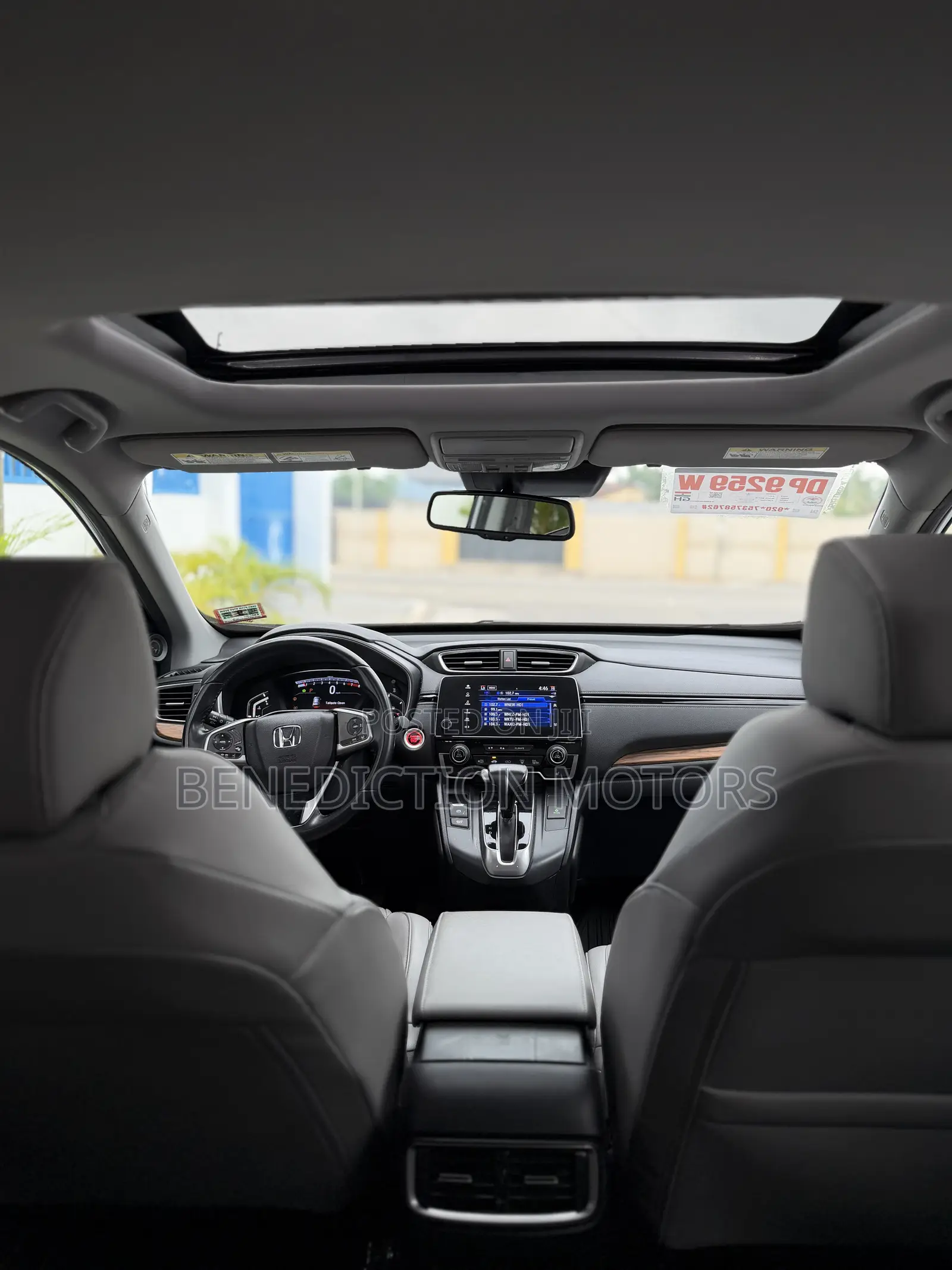 Honda CR-V Touring AWD 2019 Silver