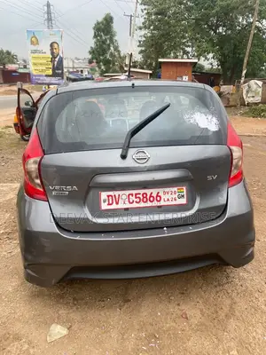 Nissan Versa 1.6 S 2018.5 2018 Gray