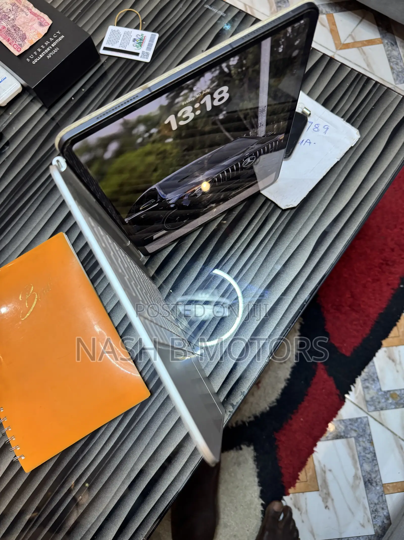 Apple iPad (2025) 256 GB Black