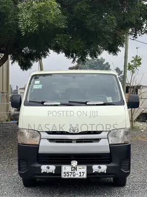 Toyota TownAce 2017 Off white