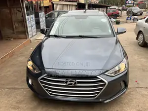 Hyundai Elantra Sport Sedan FWD (1.6L 4cyl 6M) 2017 Silver