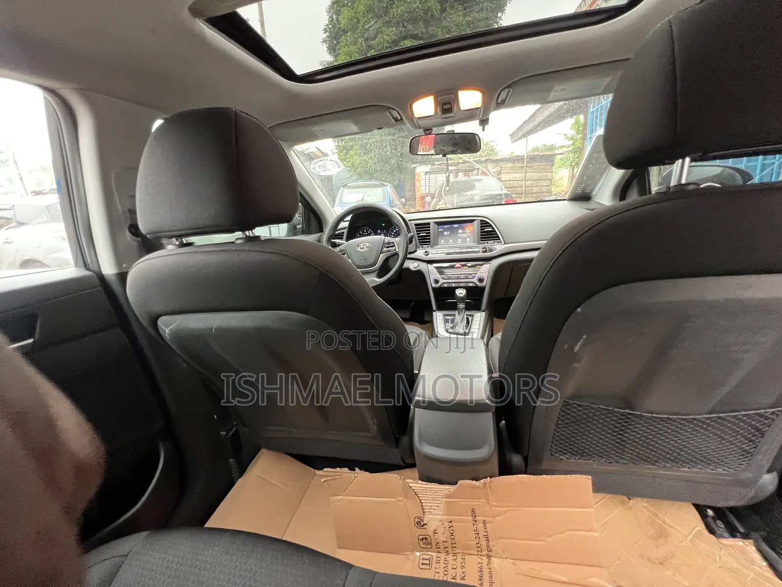Hyundai Elantra Sport Sedan FWD (1.6L 4cyl 6M) 2017 Silver
