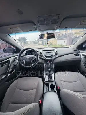 Hyundai Elantra SE 4dr Sedan (1.8L 4cyl 6A) 2014 Black