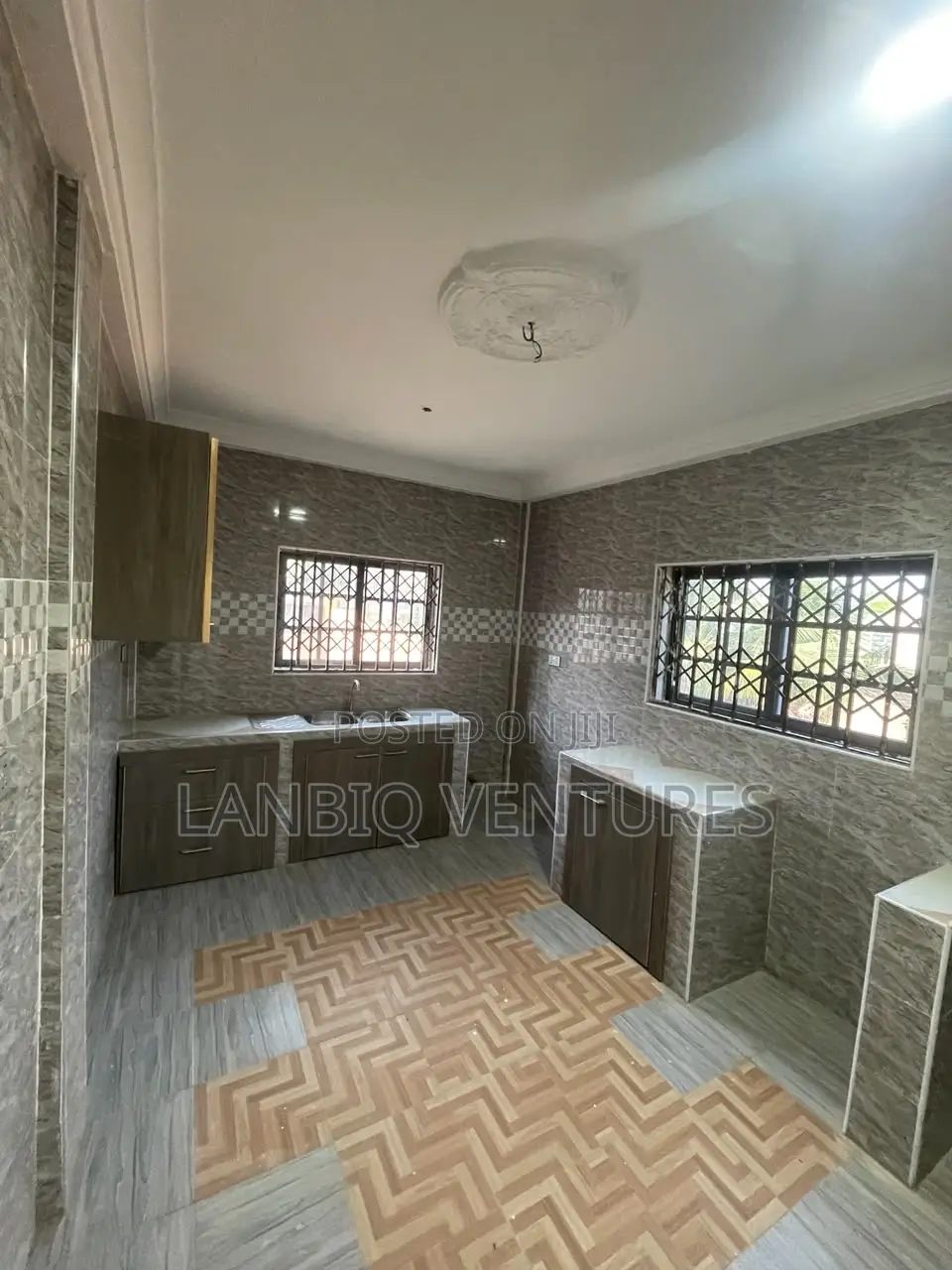 2bdrm Apartment in Oyarifa for rent