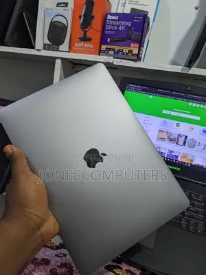 Laptop Apple MacBook Air 2018 8GB Intel Core i5 SSD 256GB