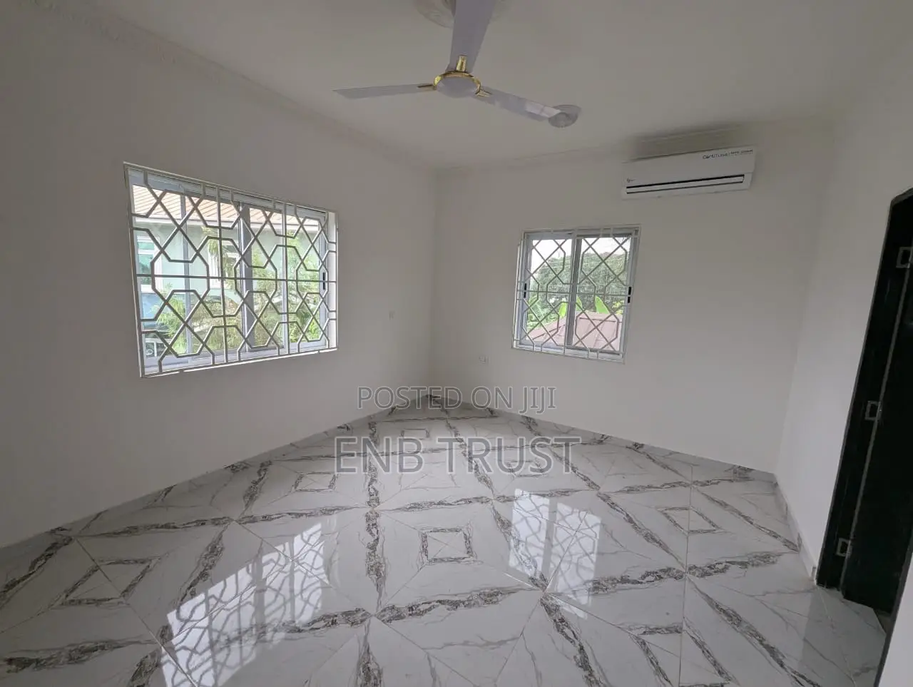 5 Bedrooms Office Space at Roman Ridge