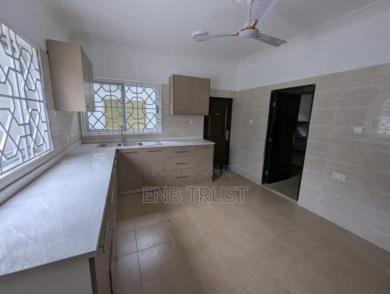 5 Bedrooms Office Space at Roman Ridge