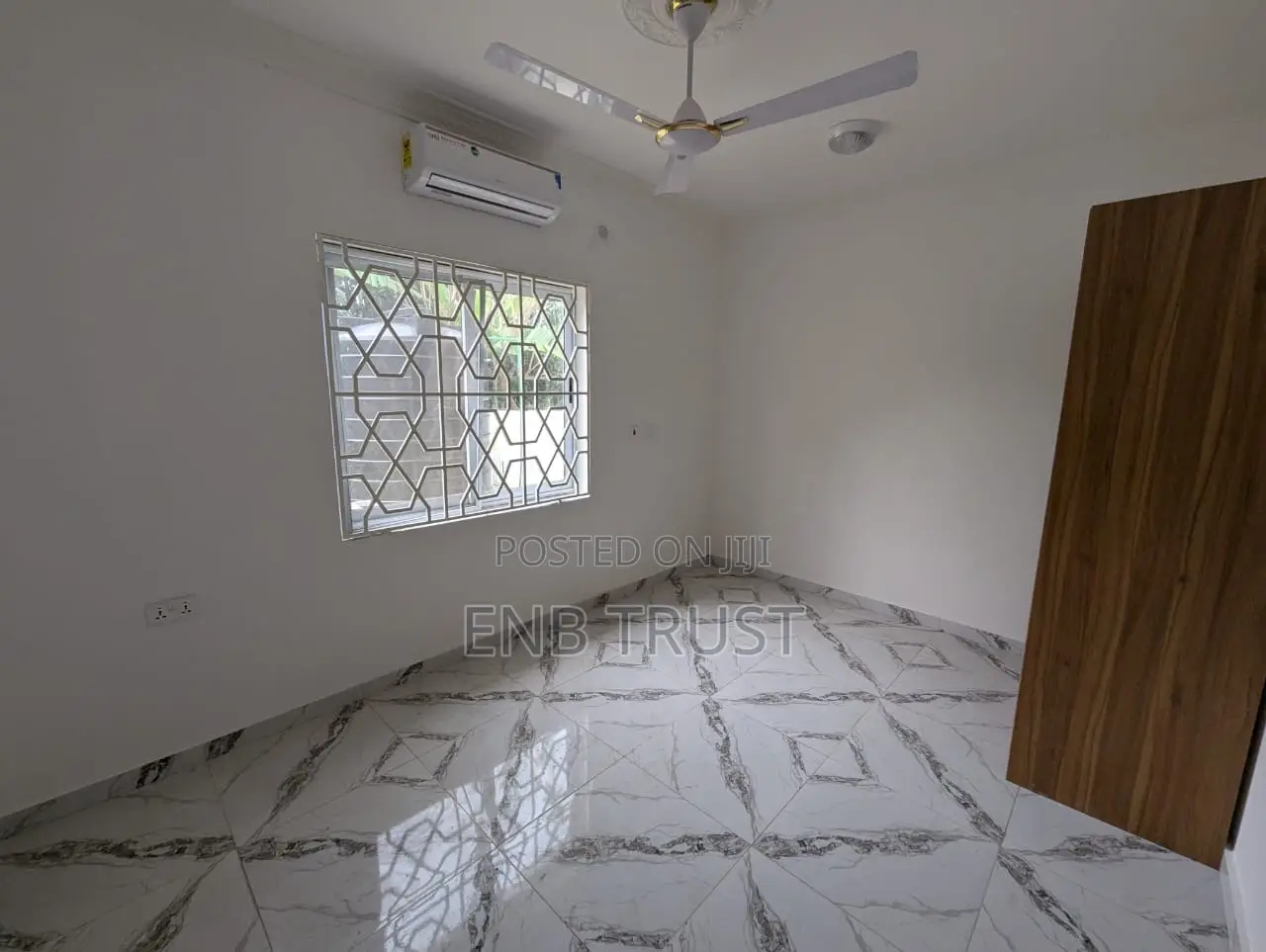 5 Bedrooms Office Space at Roman Ridge