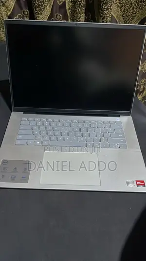 Laptop Dell Inspiron 16 5635 8GB AMD Ryzen 5 SSD 500GB