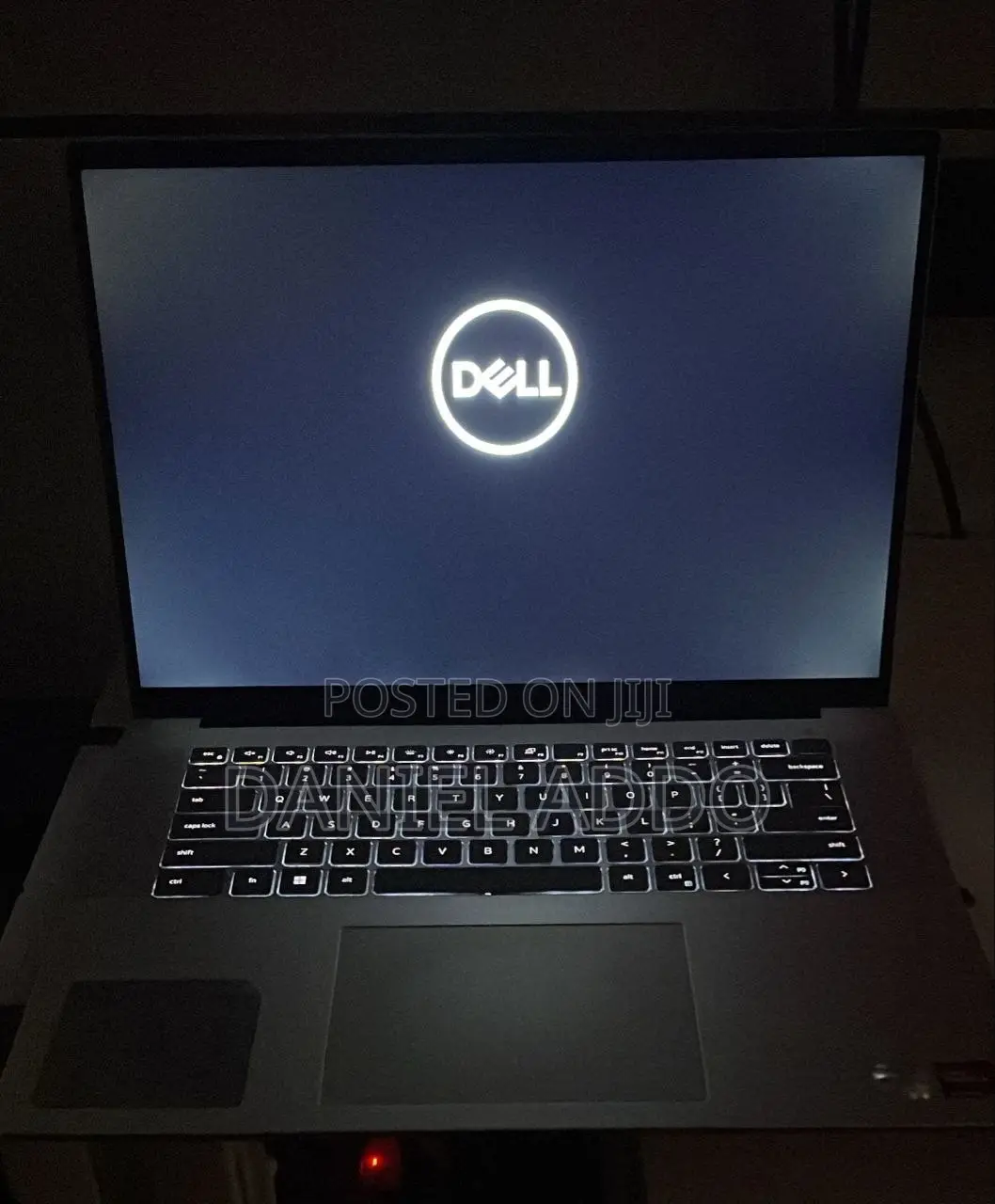 Laptop Dell Inspiron 16 5635 8GB AMD Ryzen 5 SSD 500GB