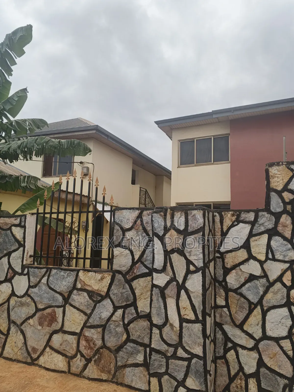 1bdrm Apartment in Amanfro Adenta, Frafraha for rent