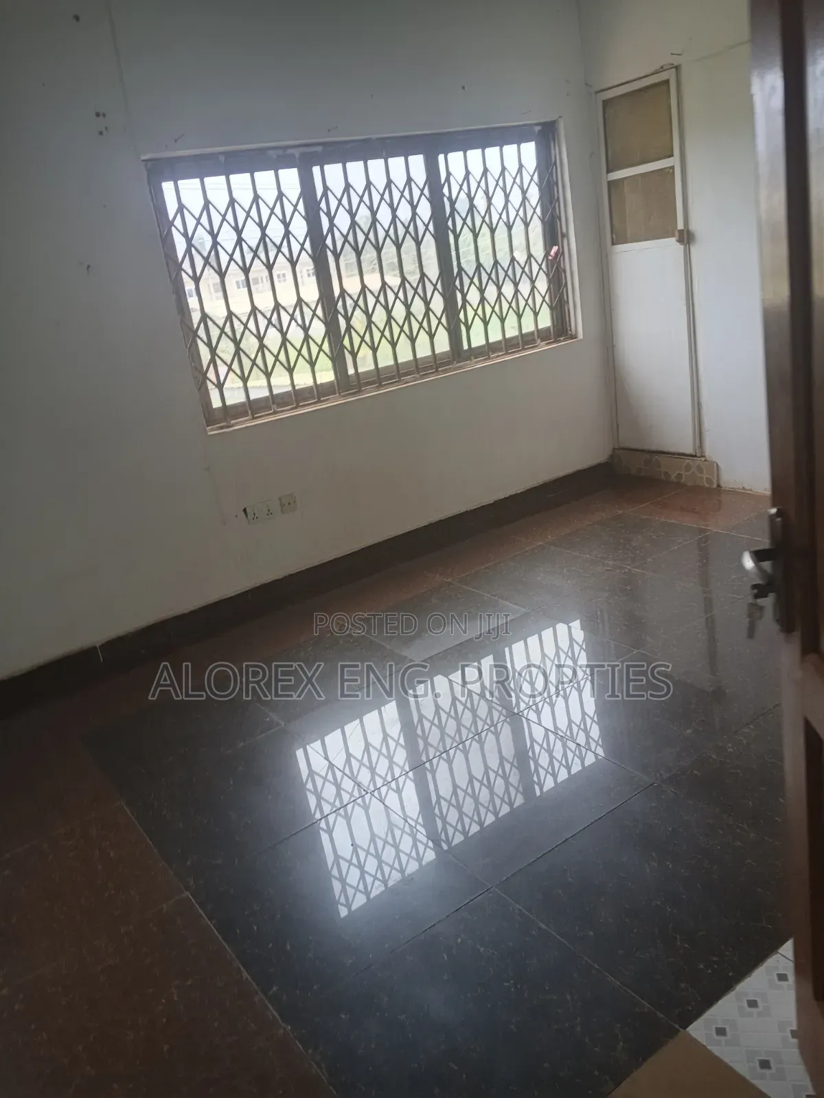1bdrm Apartment in Amanfro Adenta, Frafraha for rent
